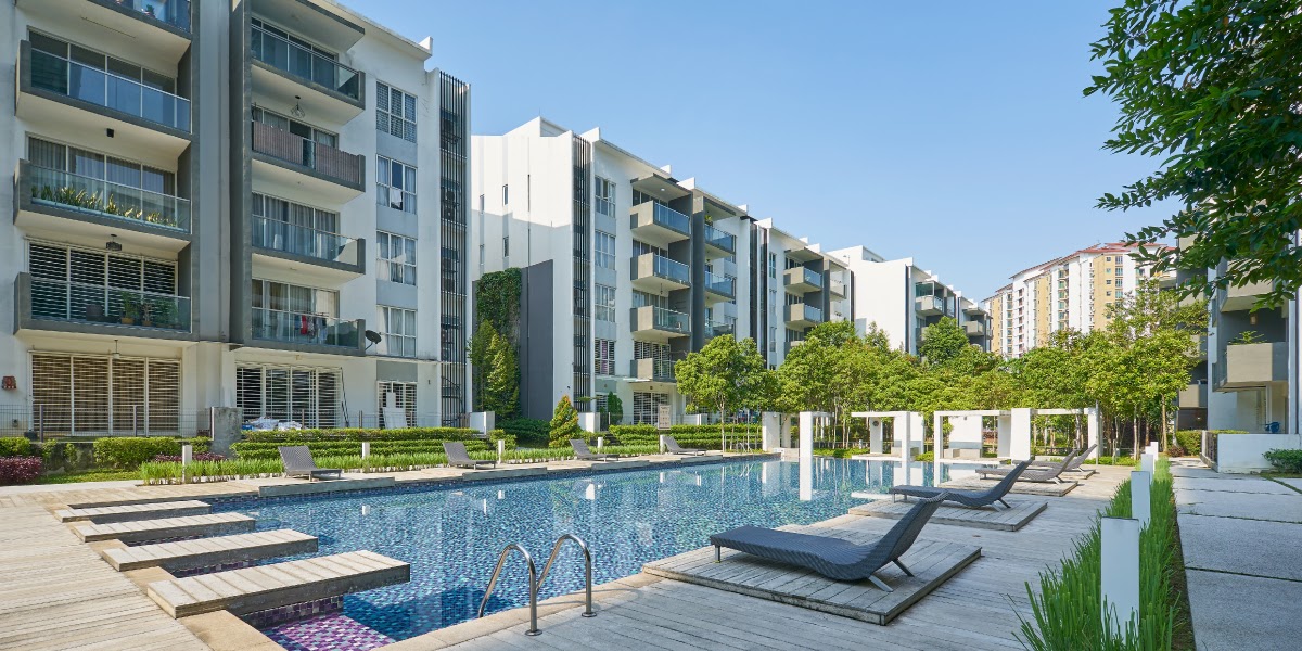 apartment pool